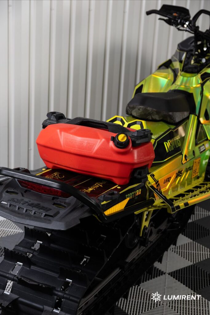 Kanisteri - moottorikelkka tarvikkeet